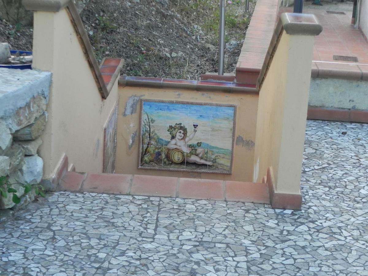 Agriturismo B&B Il Rifugio Di Nino Contursi Exterior foto
